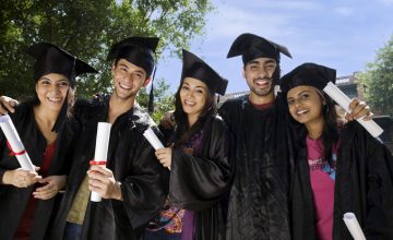 Apply for Scholarships in Canada